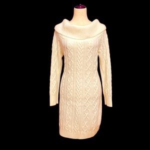 Eliza J cable sweater dress, size L. Off shoulder